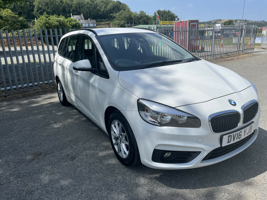 BMW 2 Series 216D Se  #2