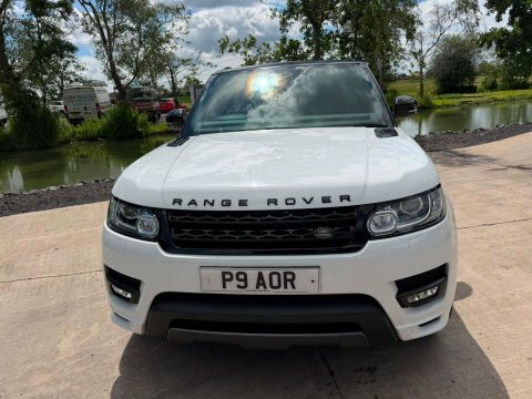 Land Rover Range Rover Sport 3.0 Range Rover YP67RXV White #2