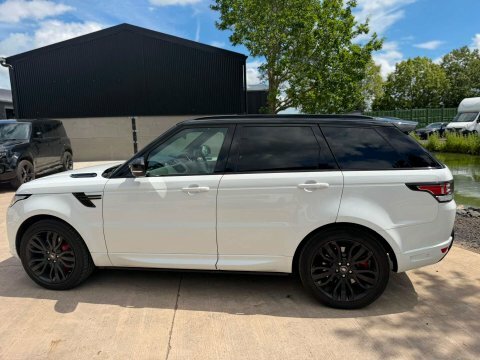 Land Rover Range Rover Sport 3.0 Range Rover YP67RXV White #4