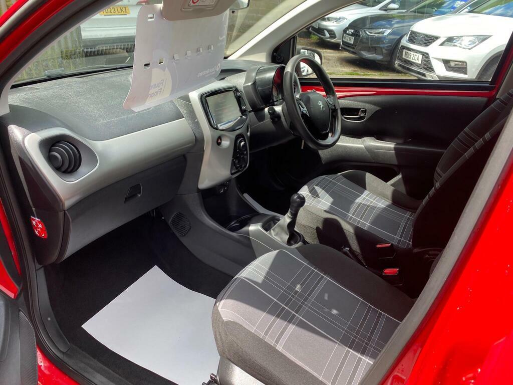 Peugeot 108 Active Red #7