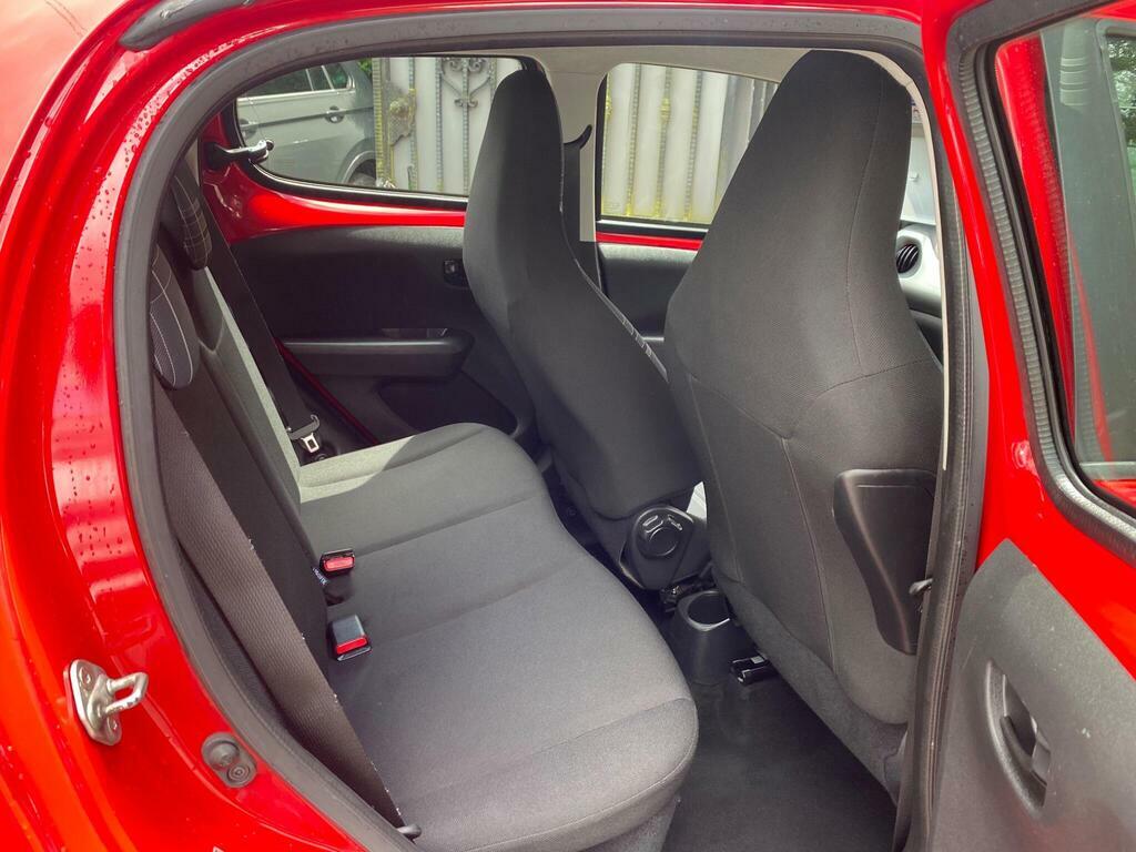 Peugeot 108 Active Red #15