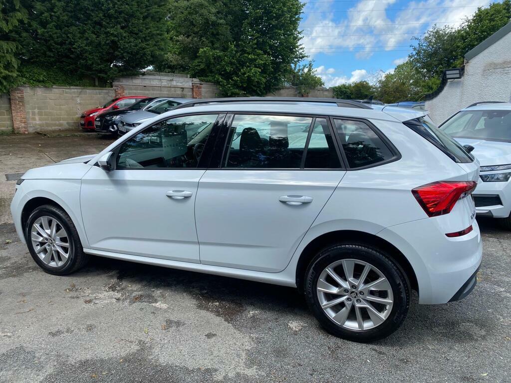 Skoda Kamiq 1.0 Tsi Se Euro 6 S S White #6