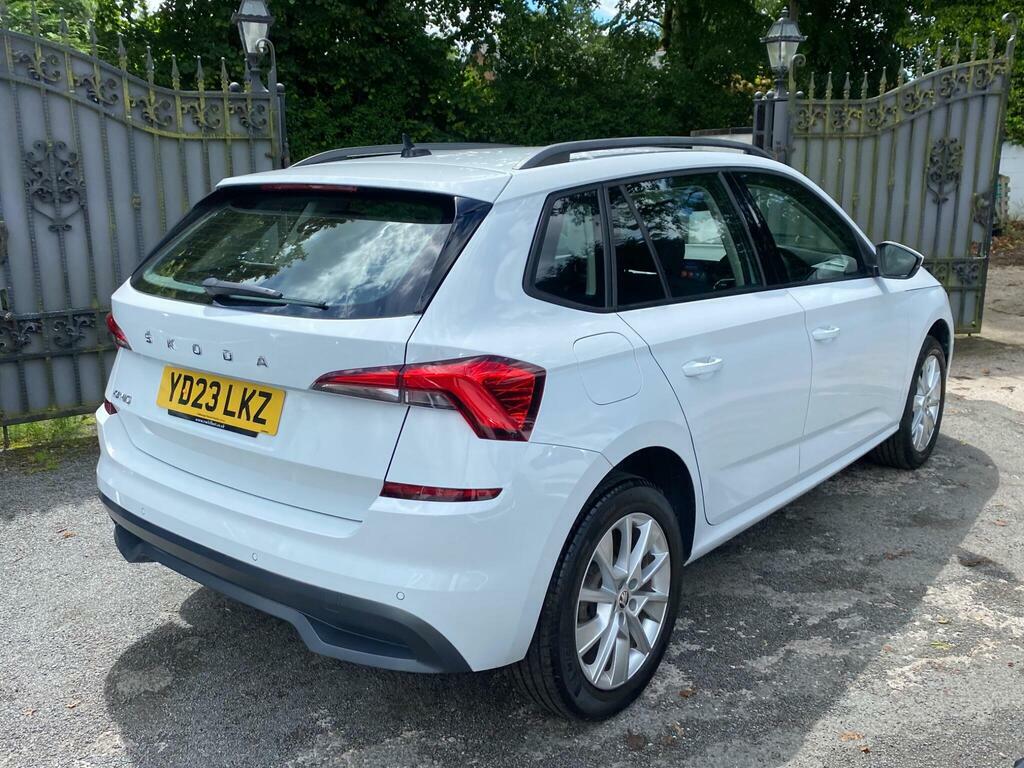 Skoda Kamiq 1.0 Tsi Se Euro 6 S S White #4