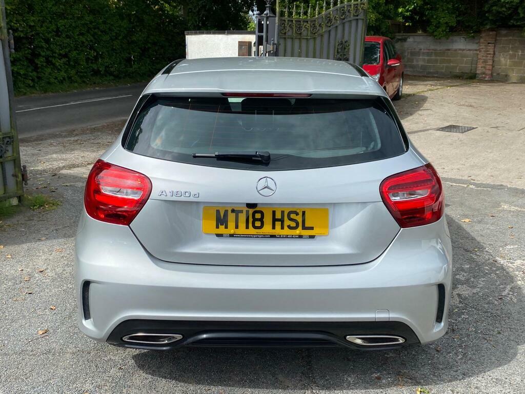 Mercedes-Benz A Class 1.5 A180d Amg Line Euro 6 S S Silver #4