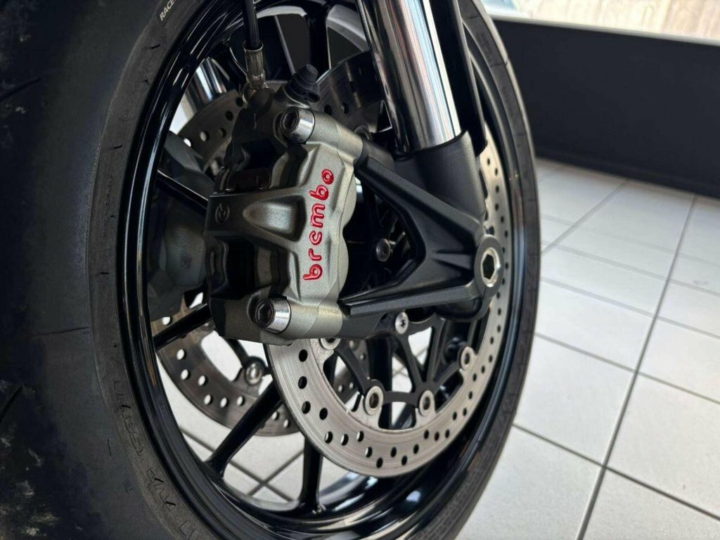 Triumph Roadster Sports Grey #6