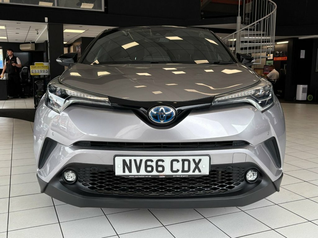 Toyota C-Hr 1.8L Dynamic NV66CDX Silver #4