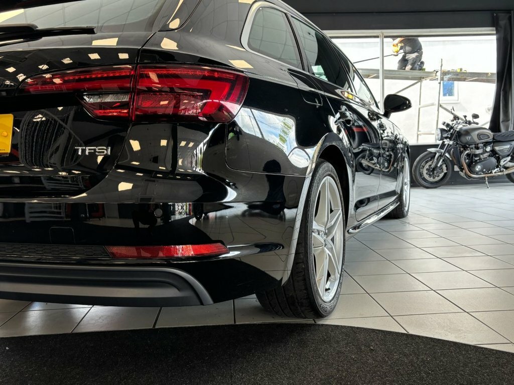 Audi A4 Avant Avant Tfsi Black Edition Grey #12