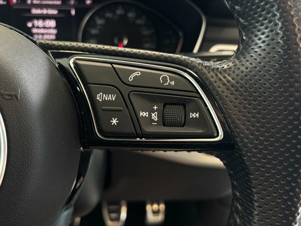 Audi A4 Avant Avant Tfsi Black Edition Grey #26