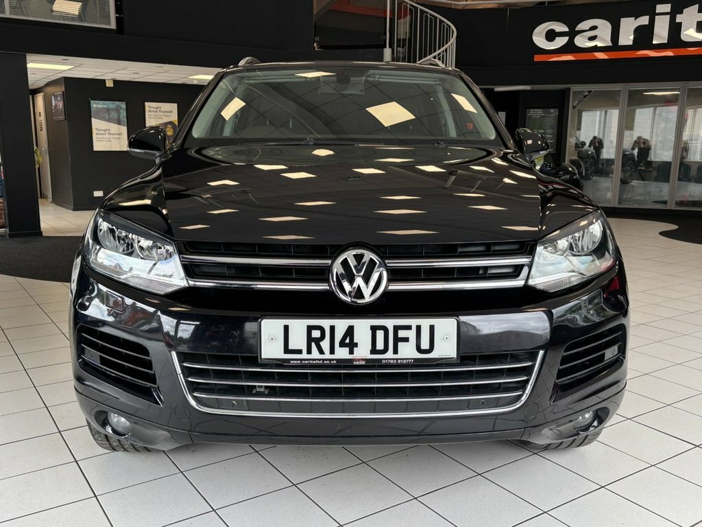 Volkswagen Touareg 3L Se Black #4