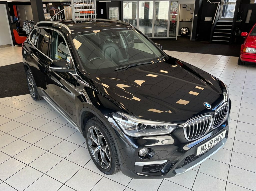 BMW X1 1.5L Xline Black #3