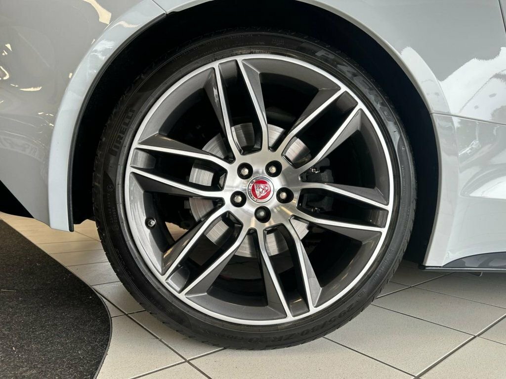Jaguar F-Type R-dynamic Red #14