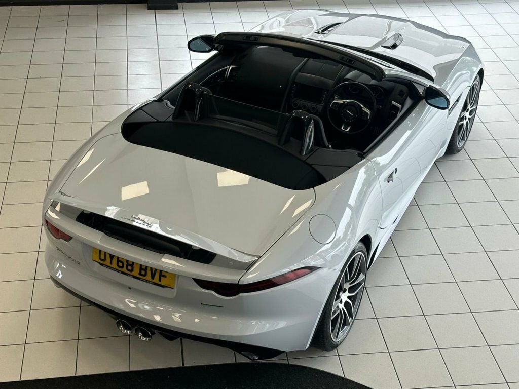 Jaguar F-Type R-dynamic Red #10