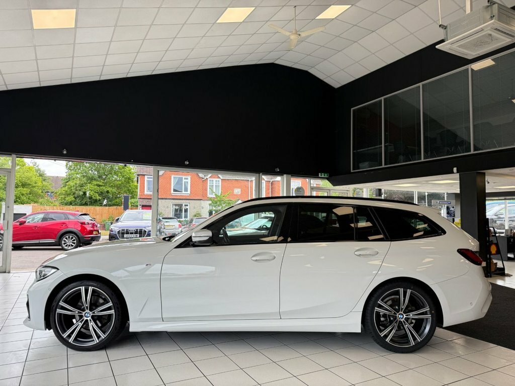 BMW 3 Series 2L M Sport White #6