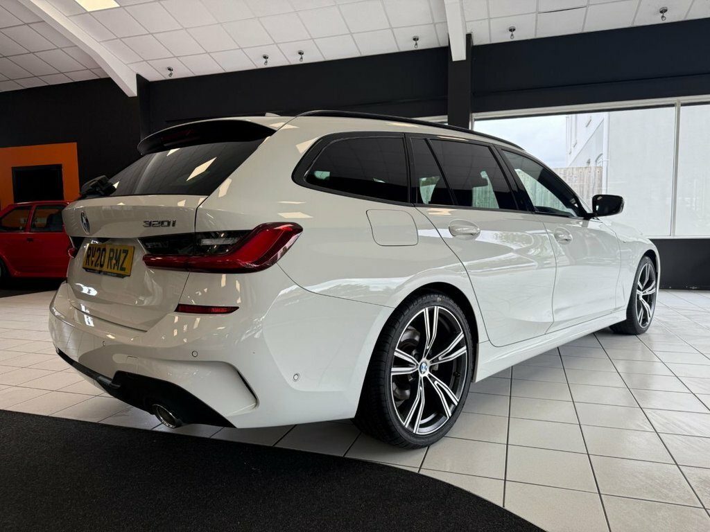 BMW 3 Series 330E M Sport Techplus Pack Blue #9