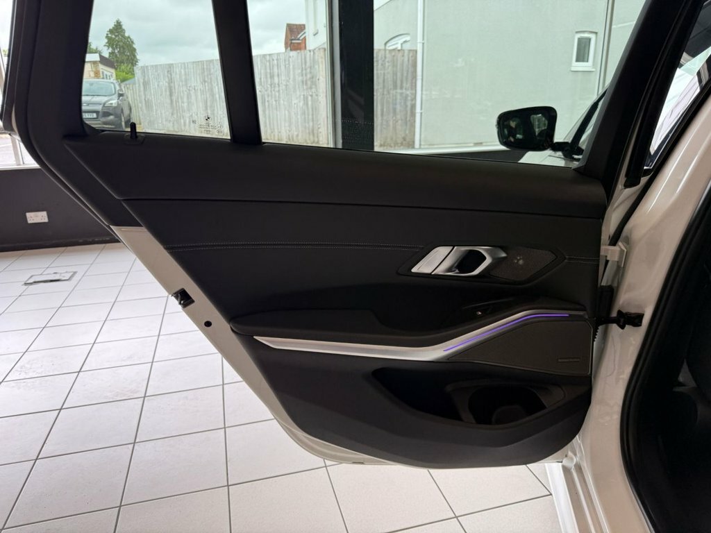 BMW 3 Series 330E M Sport Techplus Pack Blue #45