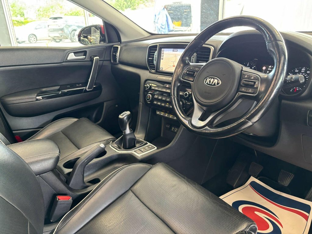 Kia Sportage 1.7L 4 Red #2