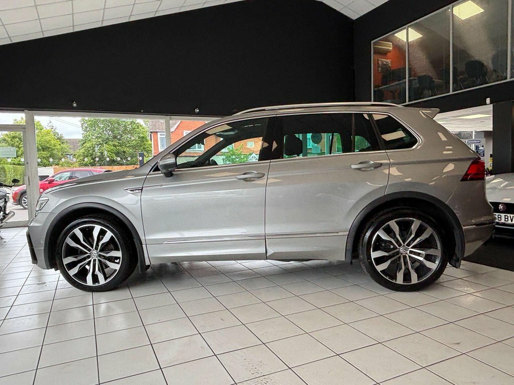 Volkswagen Tiguan 2L R-line Tech Silver #6