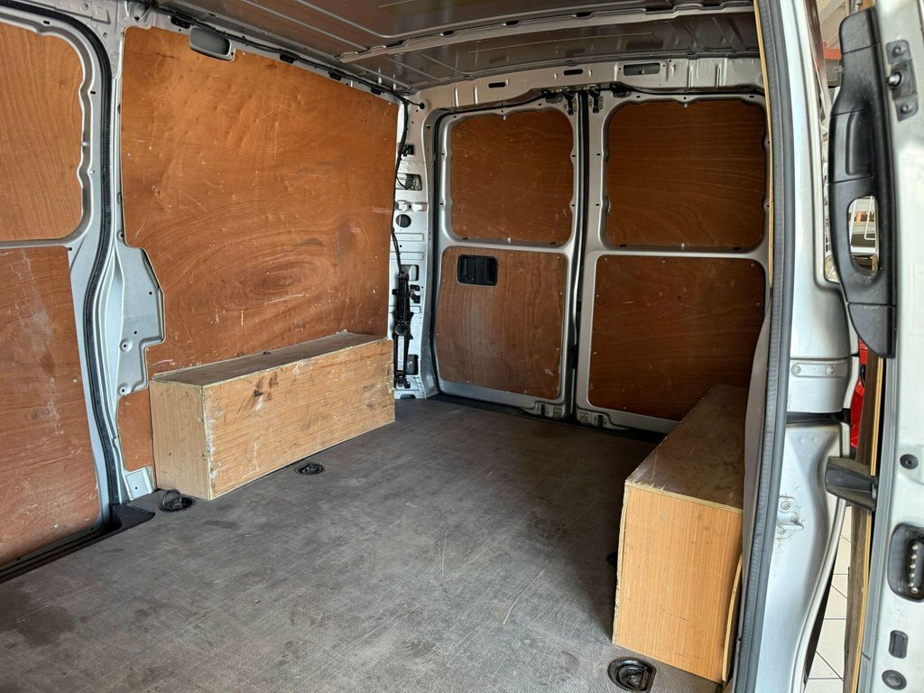 Mercedes-Benz Vito 111 Cdi White #26