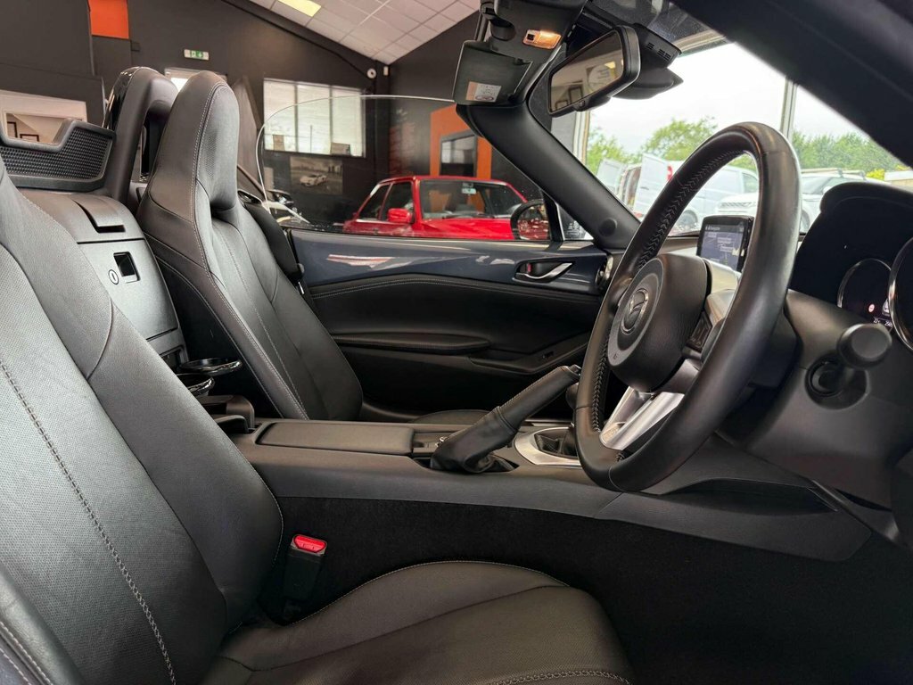 Mazda MX-5 1.5 Skyactiv-g Sport Venture Convertible Petro Blue #17