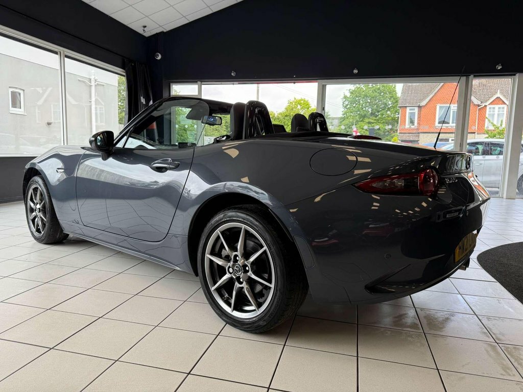 Mazda MX-5 1.5L Sport Grey #6