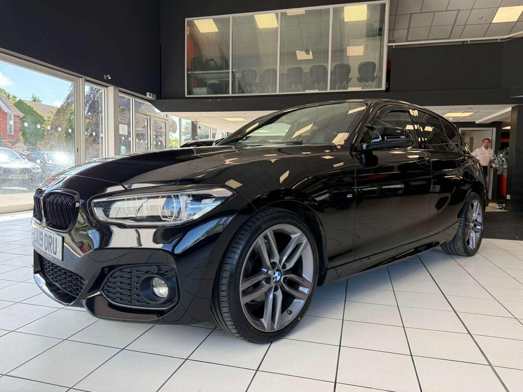 BMW 1 Series 1.5L M Sport Black #5