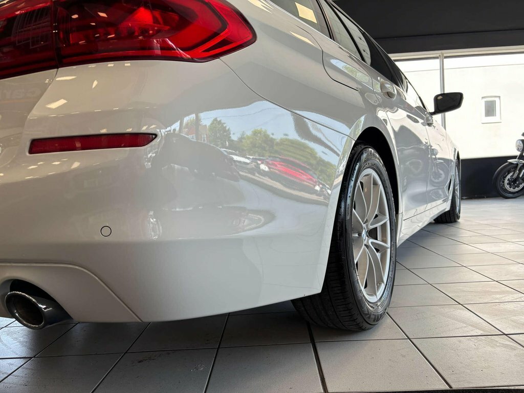 BMW 5 Series M Sport #12