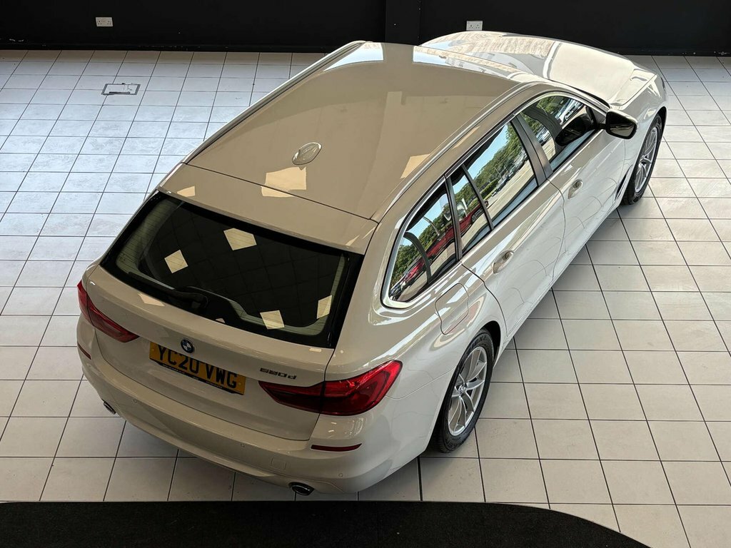 BMW 5 Series M Sport #10