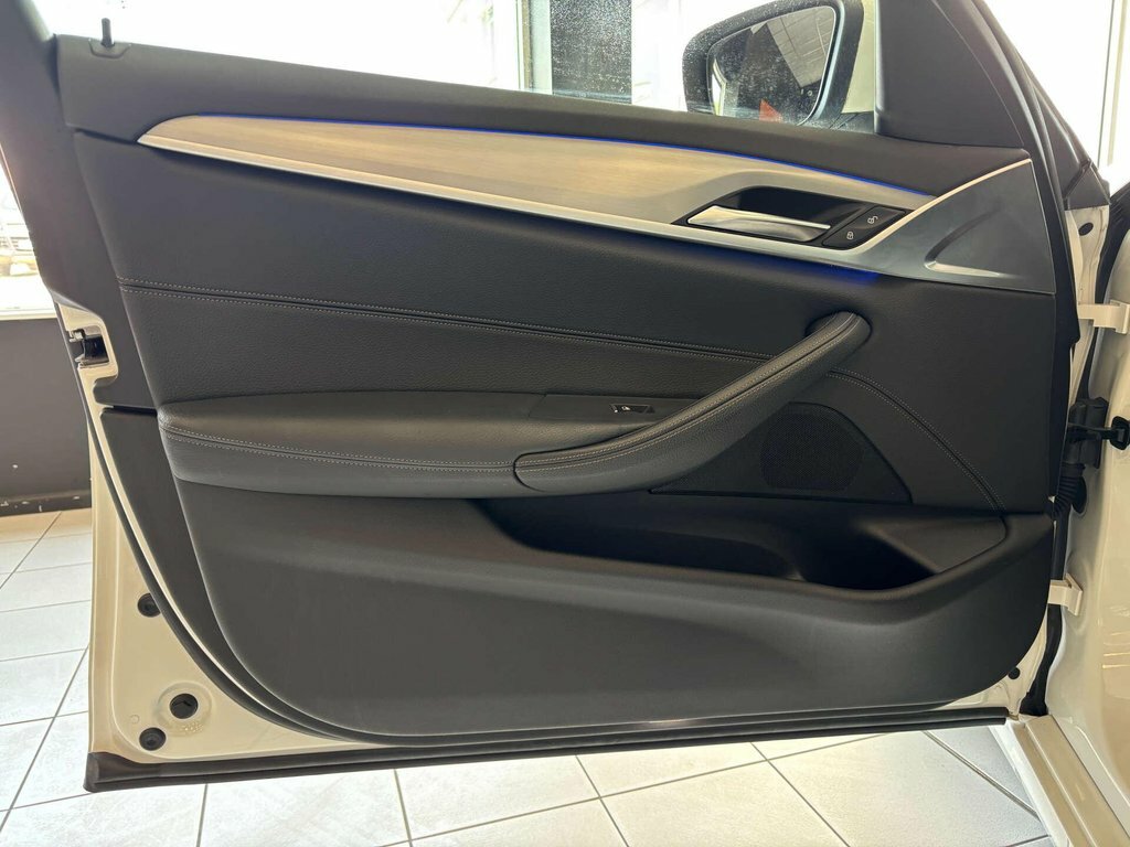 BMW 5 Series M Sport #45