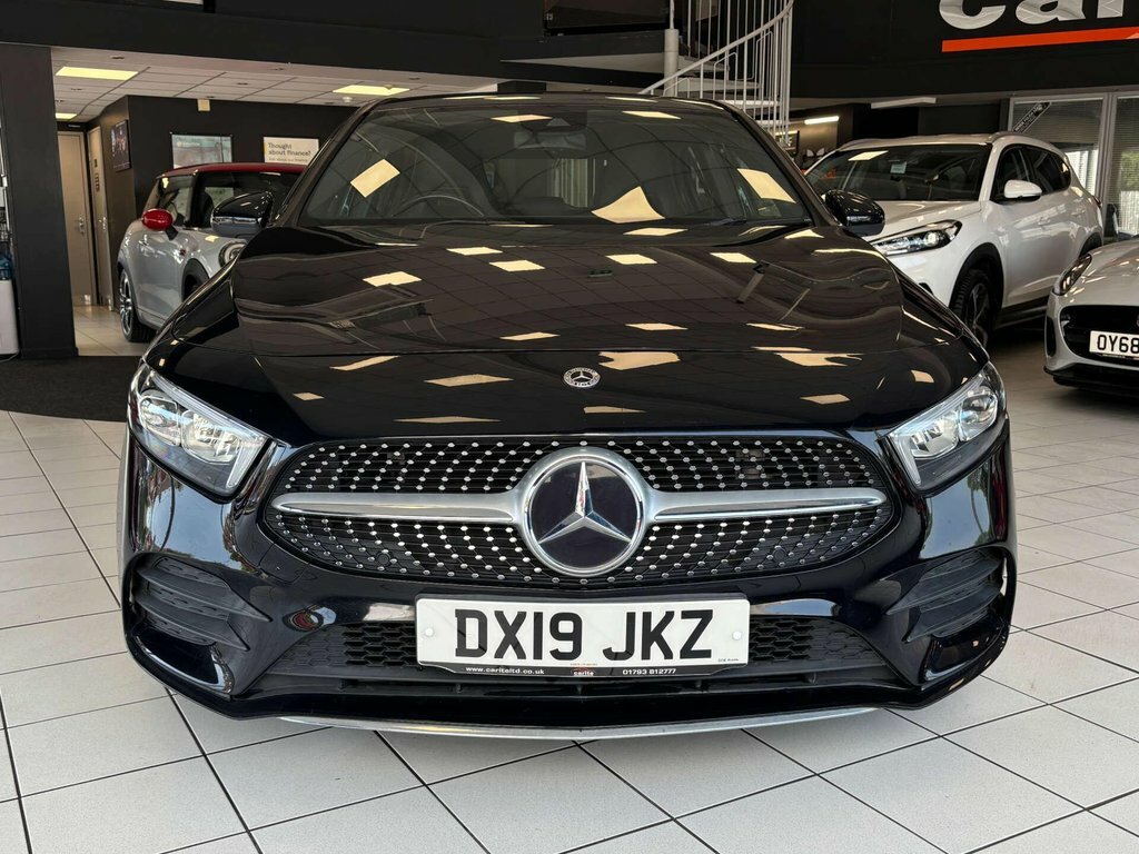 Mercedes-Benz A Class 2L Amg Line Black #4