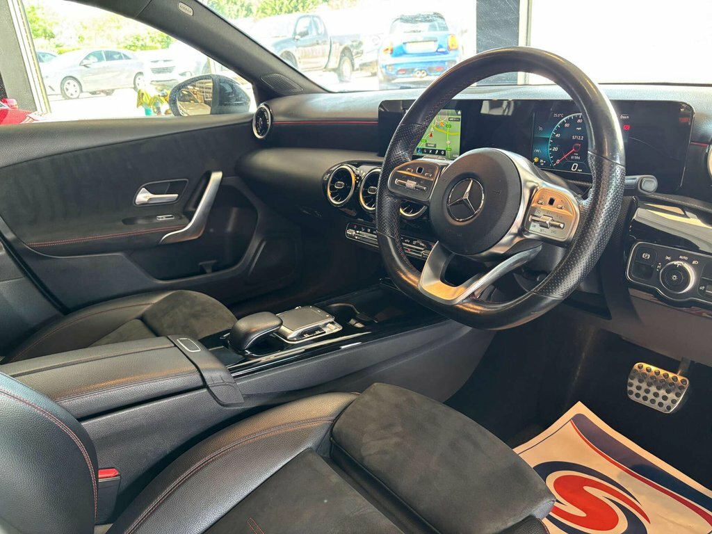 Mercedes-Benz A Class 2L Amg Line Black #2
