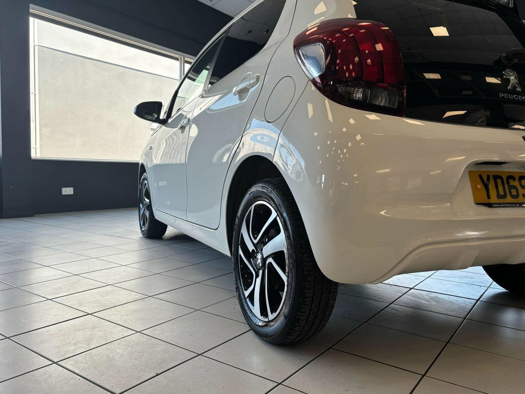 Peugeot 108 1.0 Active Euro 6 Ss Red #7