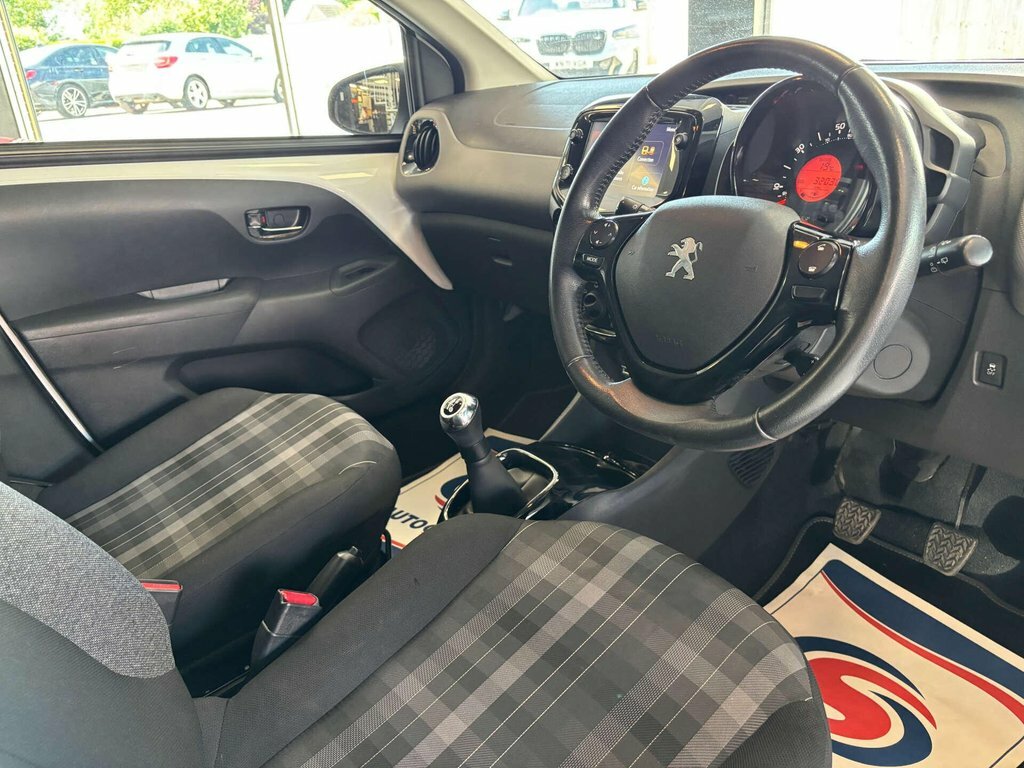 Peugeot 108 1.0 Active Euro 6 Ss Red #18