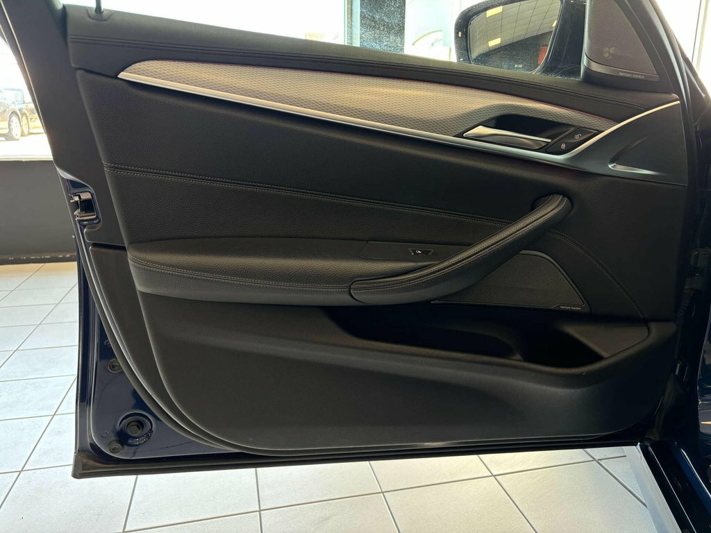 BMW 5 Series Xdrive M Sport Grey #48
