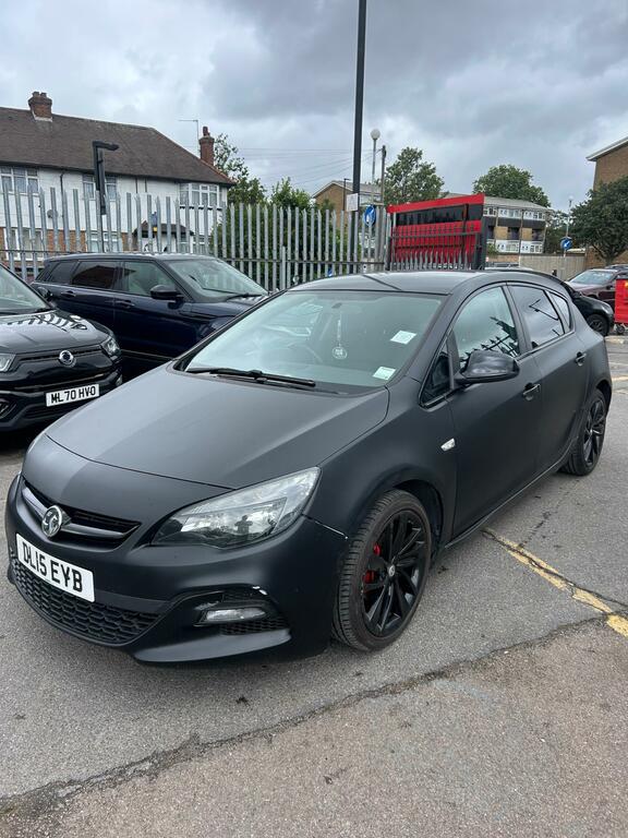Vauxhall Astra 1.6I Tech Line Gt Hatchback Black #2
