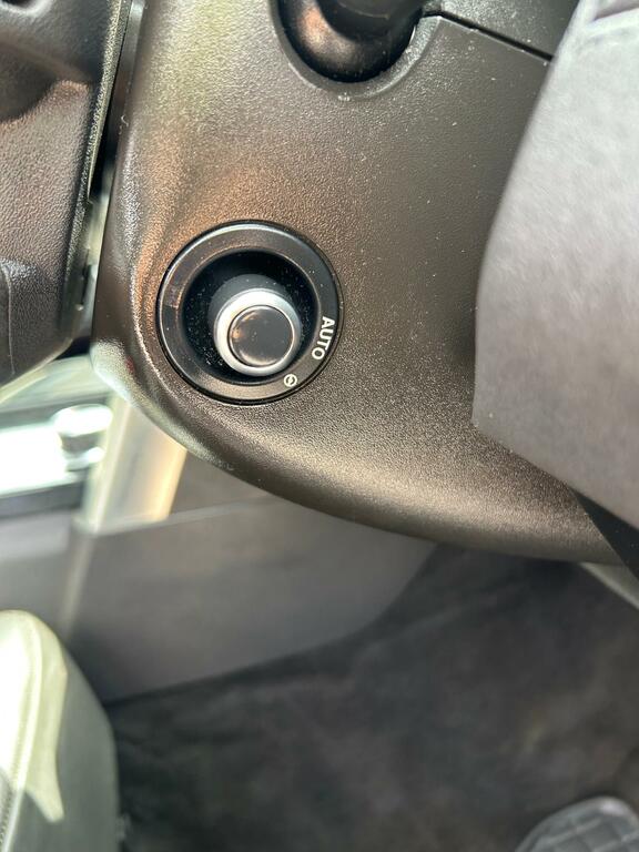Land Rover Discovery 2.0 Td4 Se Tech 180 Bhp Silver #16
