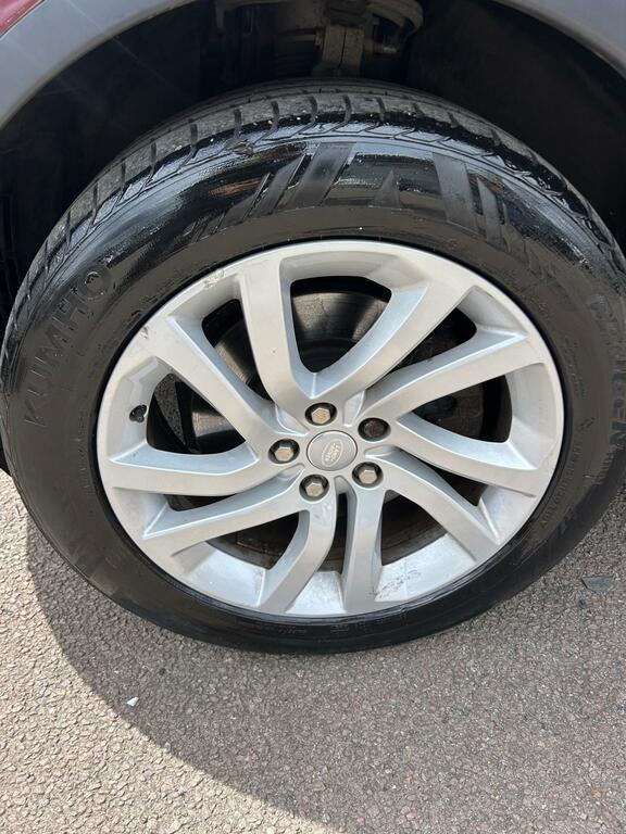 Land Rover Discovery 2.0 Td4 Se Tech 180 Bhp Silver #25