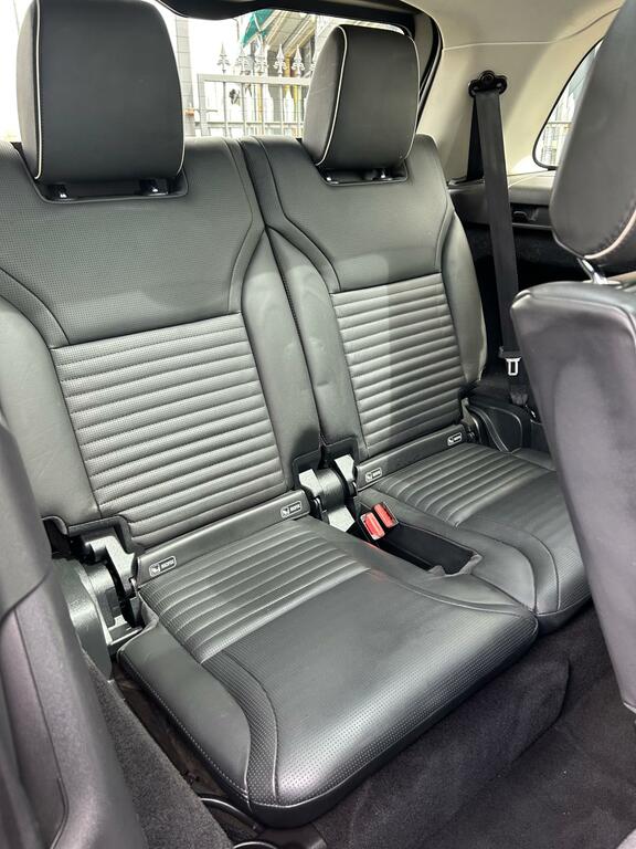 Land Rover Discovery 2.0 Td4 Se Tech 180 Bhp Silver #9