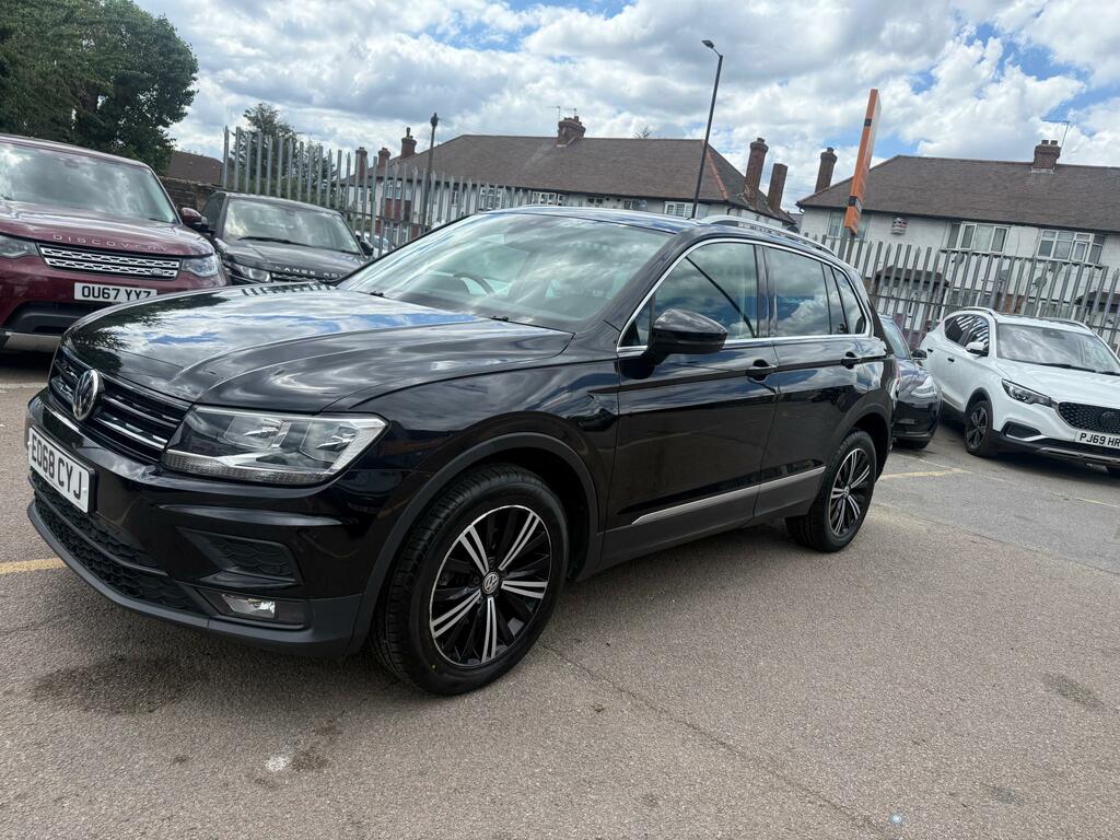 Volkswagen Tiguan 1.4 Tsi Se Navigation Suv Black #6