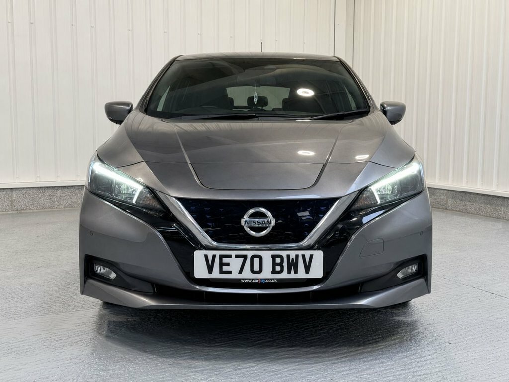 Nissan Leaf Hatchback VE70BWV Grey #2