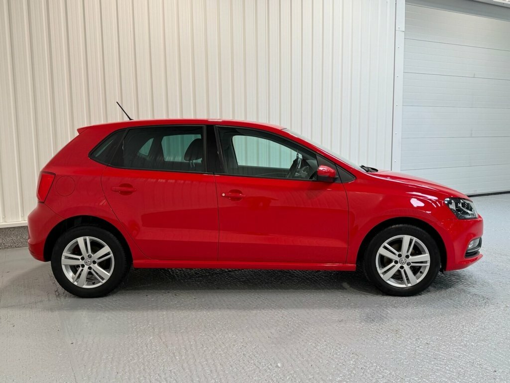Volkswagen Polo 1L Match Edition SY17UBH Red #4