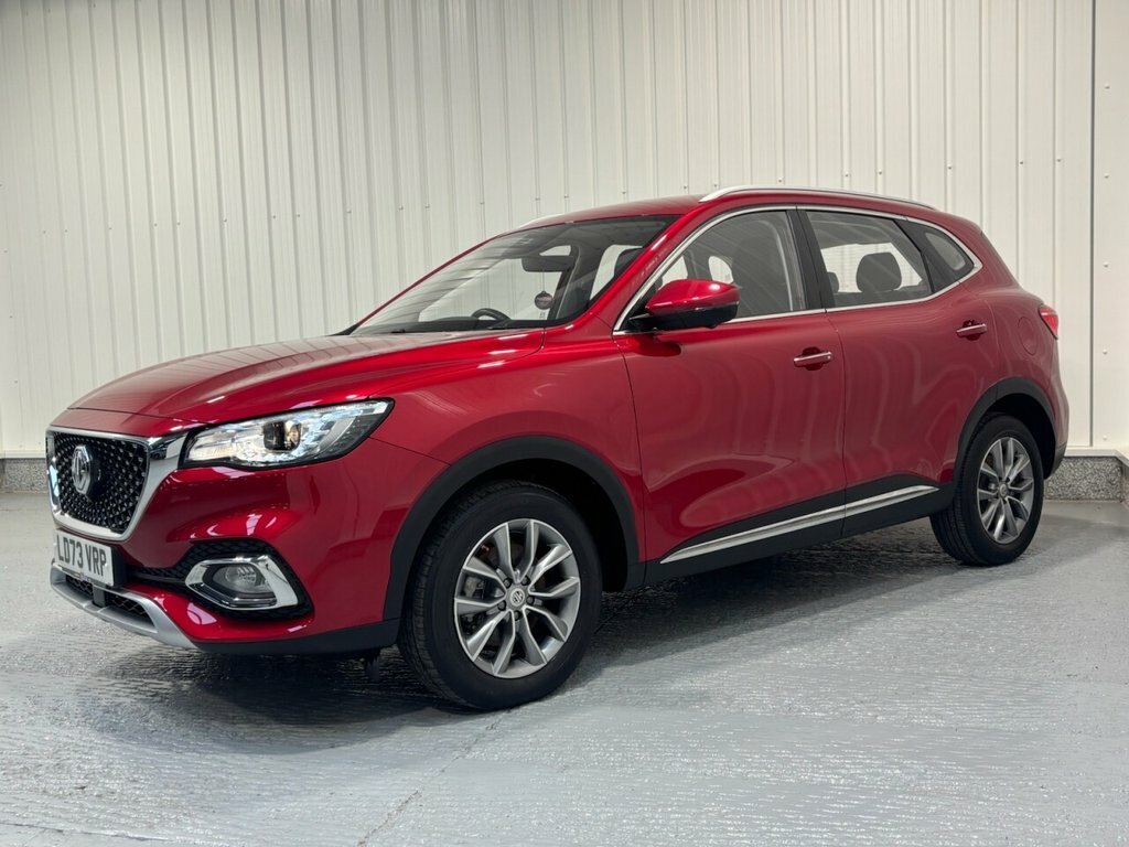 MG HS 1.5L Excite Red #3