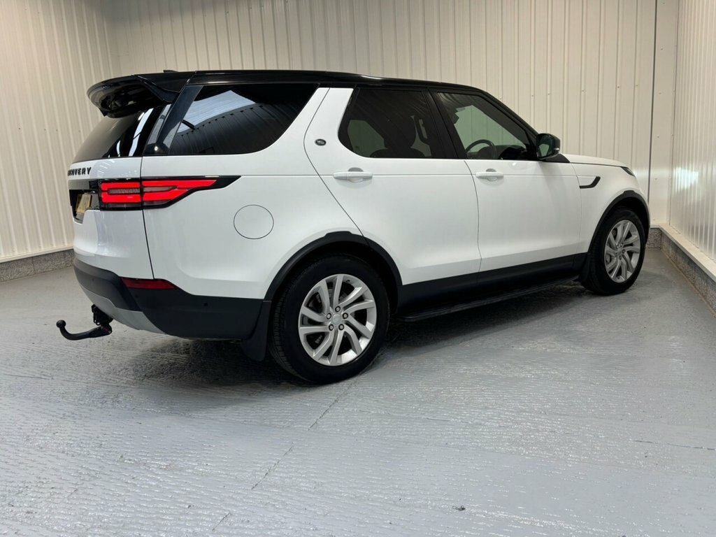 Land Rover Discovery 3L Hse White #6
