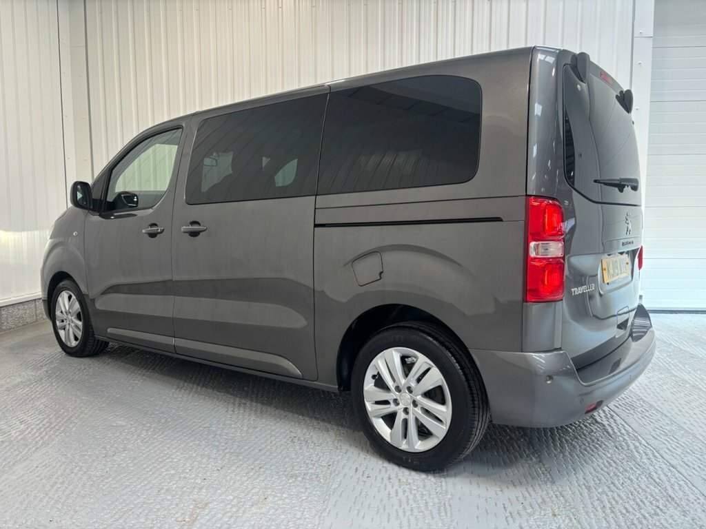 Peugeot Traveller 2L Allure Grey #4
