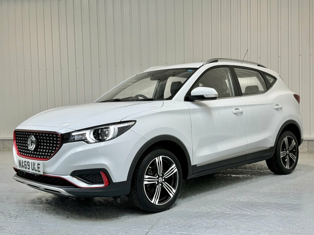 MG ZS 1L Limited Edition White #3