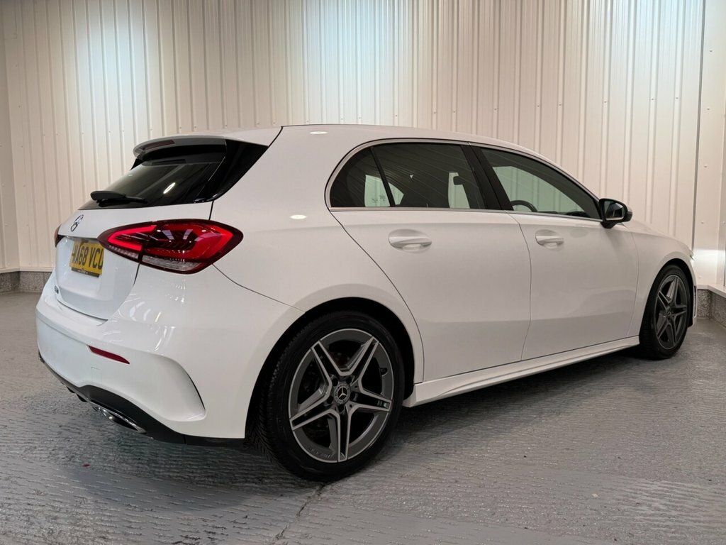 Mercedes-Benz A Class 2L Amg Line White #6