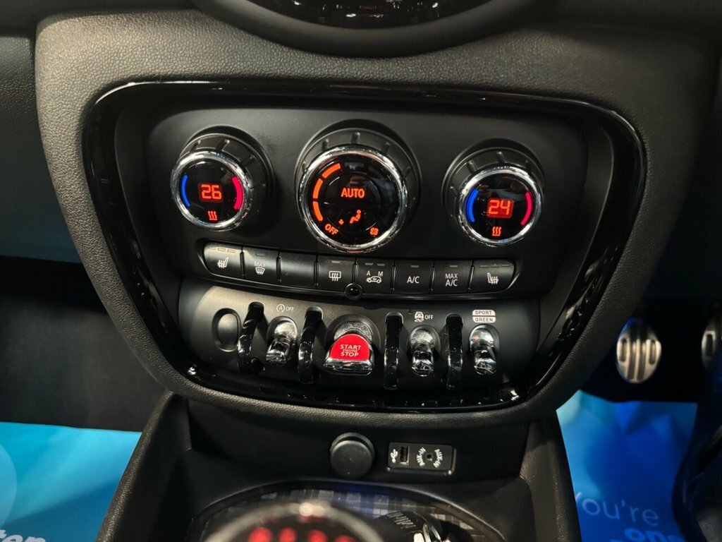 Mini Clubman Cooper D Black Pack Grey #19