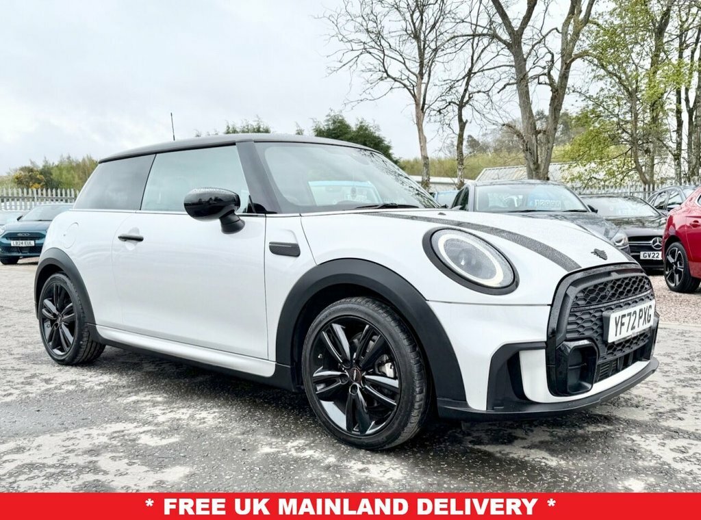 Mini Hatch 1.5L Cooper Sport White