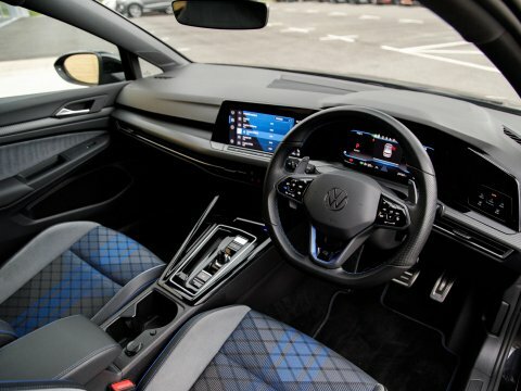 Volkswagen Golf Suv YS23NCO Black #4