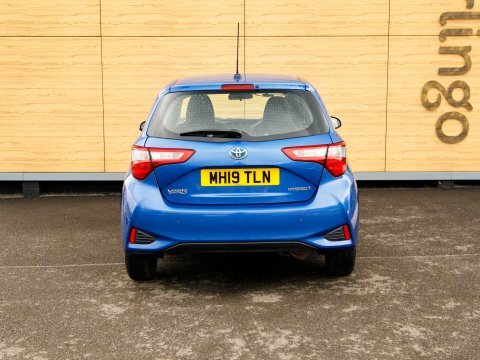 Toyota Yaris Hatchback MH19TLN Blue #6
