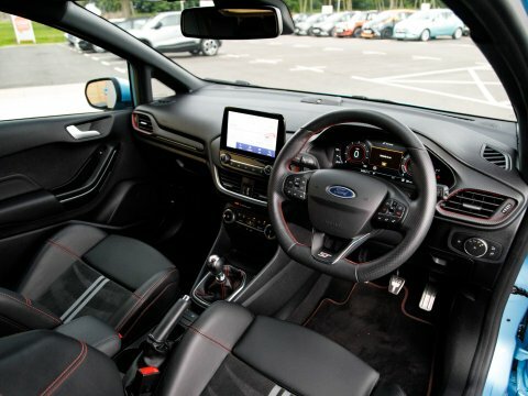 Ford Fiesta Hatchback DK22OBS Blue #4